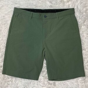 Tommy Bahama Performance Nylon Stretch Golf Casual Shorts Mens Size 36